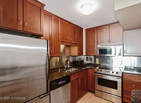 3rd image of 401 E Ontario St APT 3503