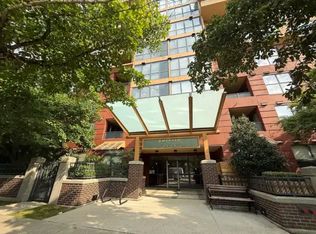 5288 Melbourne St #1501, Vancouver, BC