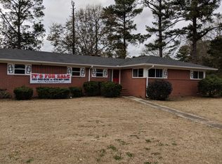 46 Pine Ave, Butler, GA 31006