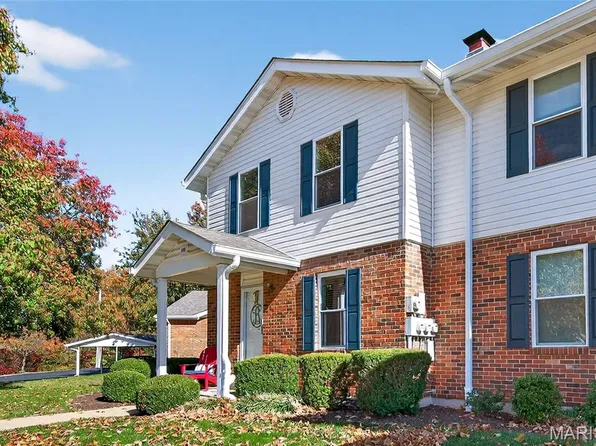 1001 Hidden Ridge Trl, Valley Park, MO 63088