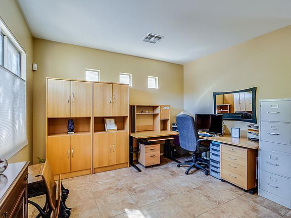 4th image of 1406 E Dunbar Dr