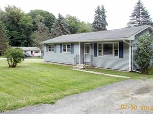 9 Andrea Dr, Vernon, NJ 07462