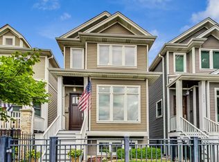 2424 W Fletcher St, Chicago, IL 60618