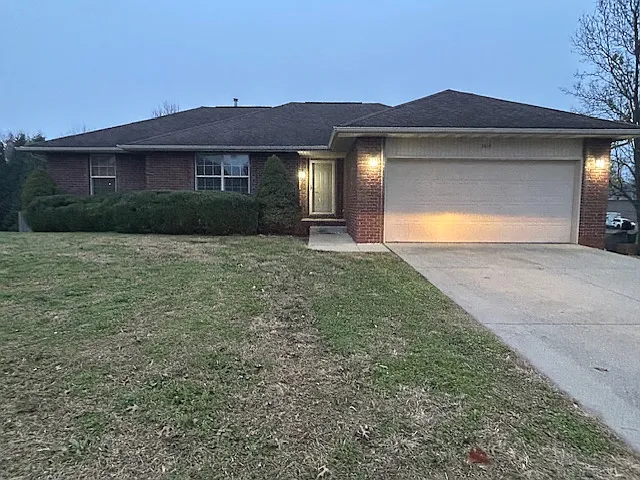 3814 W Parkridge Cir