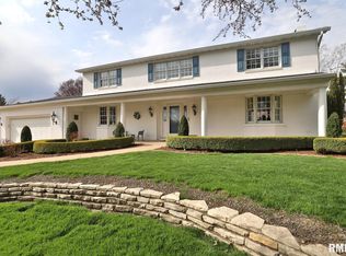 207 E Hanover Pl, Peoria, IL 61614