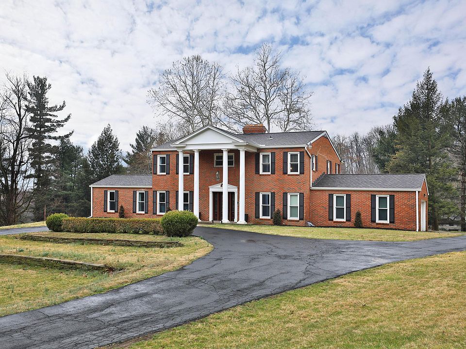 306 Beechwood Dr, Granville, OH 43023 Zillow