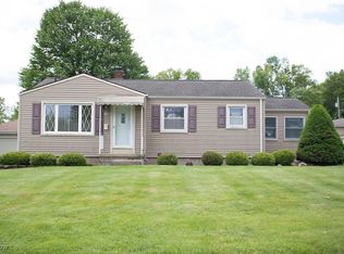 430 W Harvey St, Struthers, OH 44471