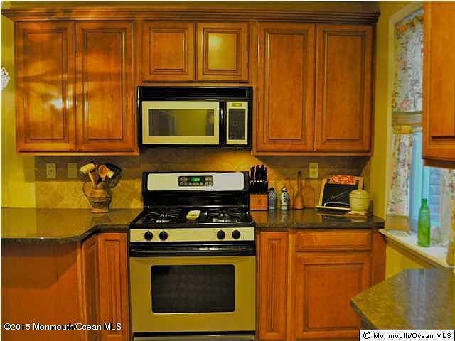 2nd image of 283 Spring St APT 2