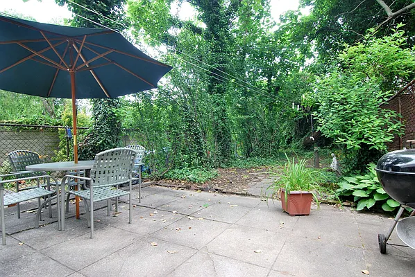 Rented by Brown Harris Stevens | media 7