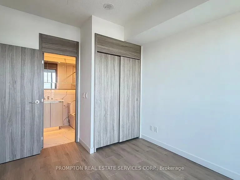 18 Esther Shiner Blvd #3001 — Photo 14
