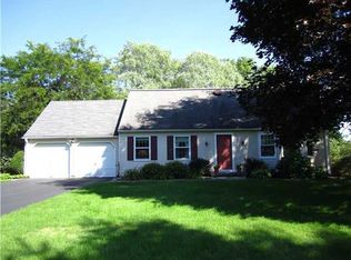 1006 Jordan Dr, Palmyra, NY 14522