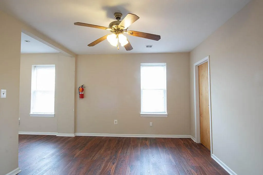 2 bed, $1,450 — Photo 1