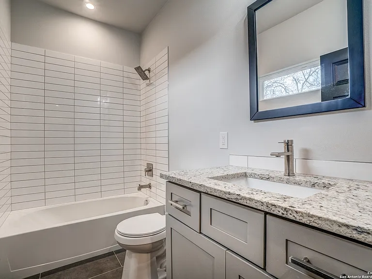 319 Piedmont Ave — Photo 24