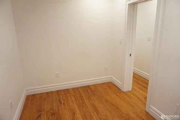 Rented by Oxford Property Group | media 30