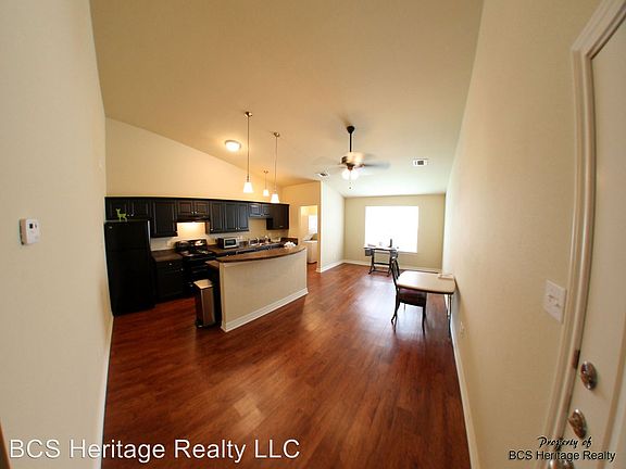 3rd image of 701 Gaytha Cir APT D