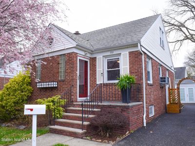 553 Oakland Ave, Staten Island, NY, 10310