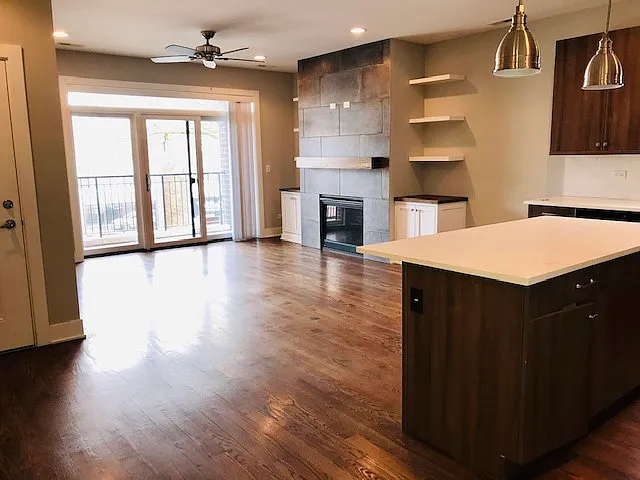 3 bed, 2.0 bath, $3,000 — Photo 3