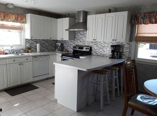 1865 Ridge Rd, North Haven, CT 06473