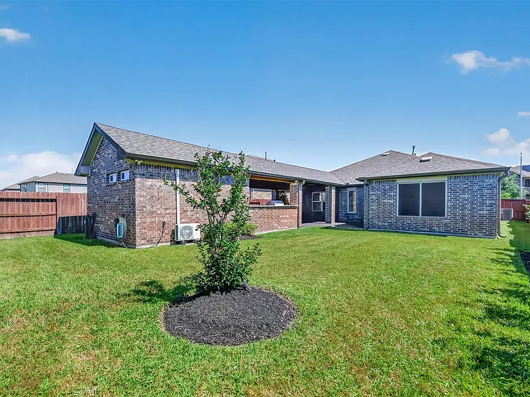 12322 Sabine Point Dr — Photo 44