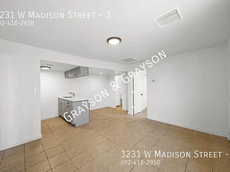3231 W Madison St #2 — Photo 10