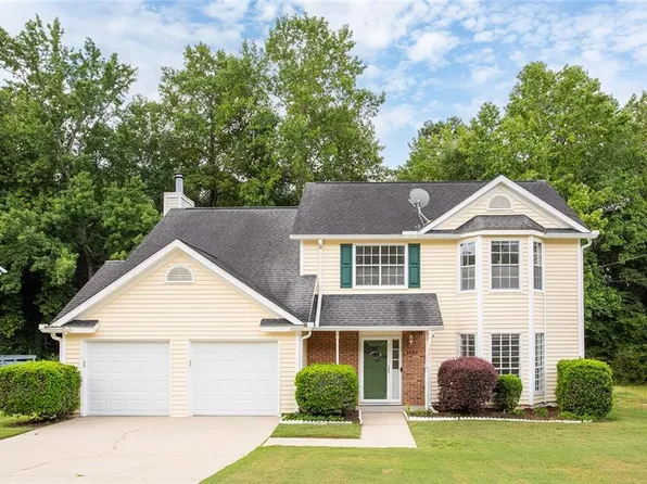 2660 Ashley Downs Ln, Atlanta, GA 30349