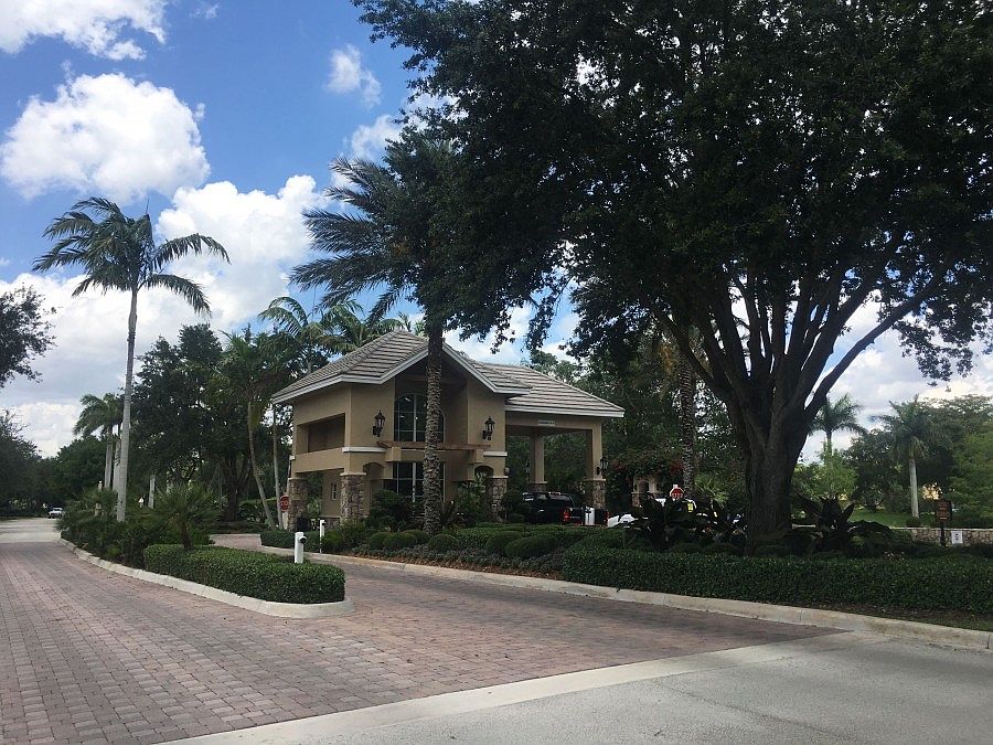 1st image of 7201 W Cypresshead Dr