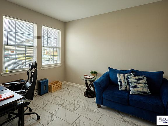 4th image of 2414 Cove Real Dr