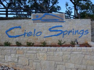 114 El Nopal Dr, Blanco, TX 78606