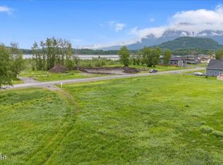 1462 N River Rock Cir, Palmer, AK 99645