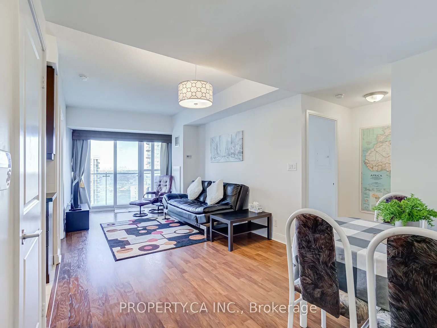 2 bed, $2,800 — Photo 2