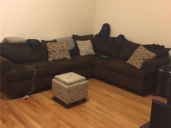 3rd image of 80 Fort Washington Ave APT 31