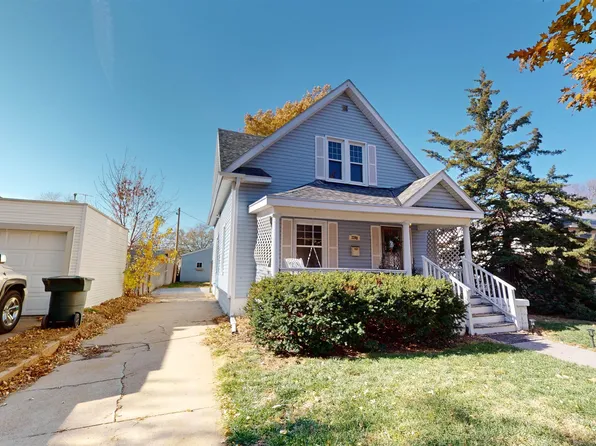 2208 C Ave, Kearney, NE 68847