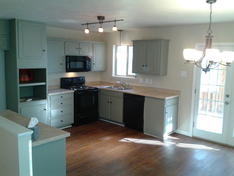 2nd image of 1503 Toplea Dr