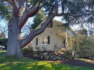 4603 NE 38th St, Seattle, WA 98105