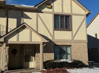 38539 Wellington Dr, Clinton Township, MI 48036
