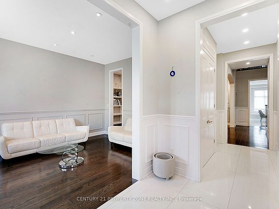 5th image of 174 McWilliams Cres