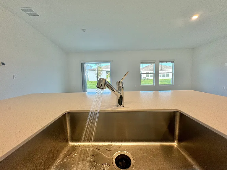 1747 Foreman Rd — Photo 14