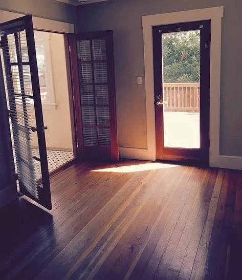 Bedroom/Dining Room/Office