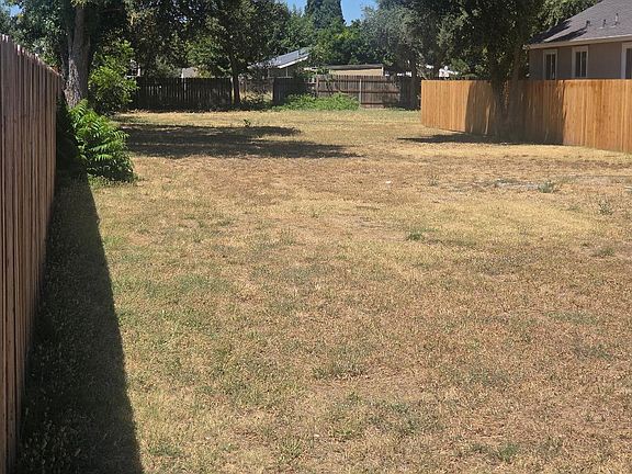 4th image of 308 6th St