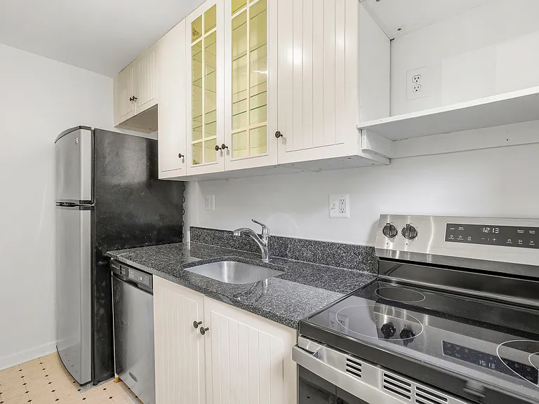 2202 Colston Dr #102 — Photo 13