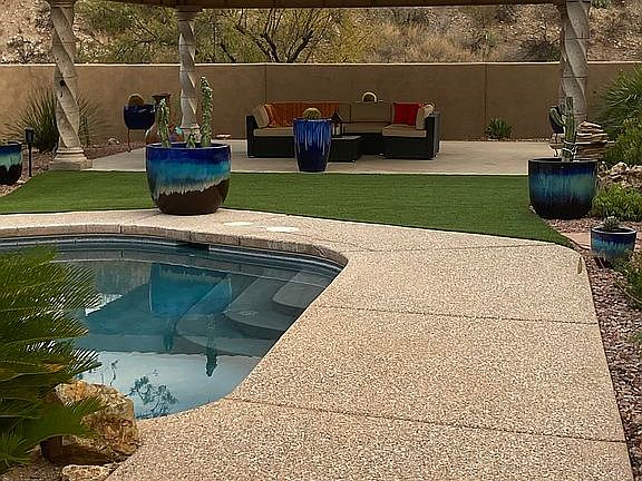 Pool and great gazebo