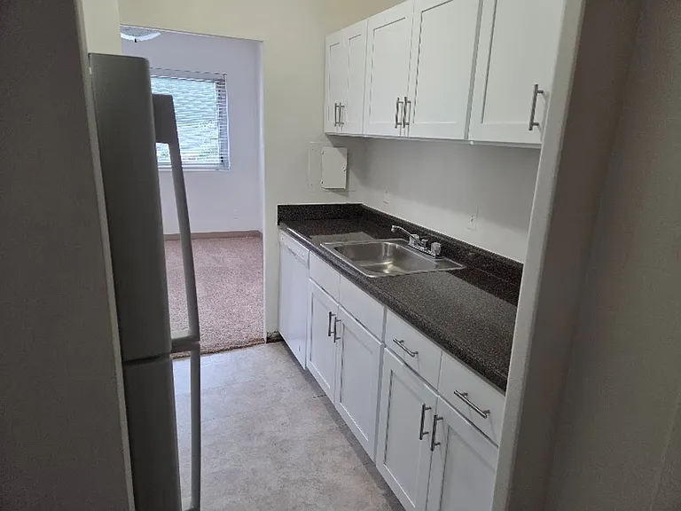 1220 N Pierce St — Photo 26