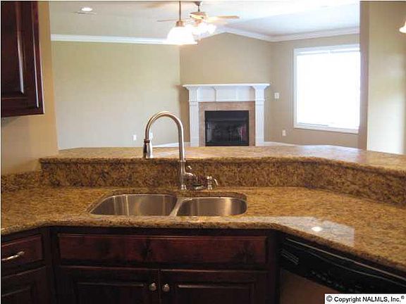 4th image of 2753 Slate Dr