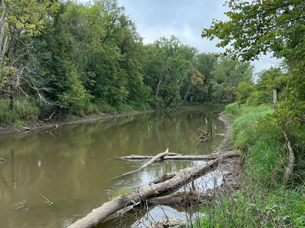 E7295 Junction Rd, Reedsburg, WI 53959