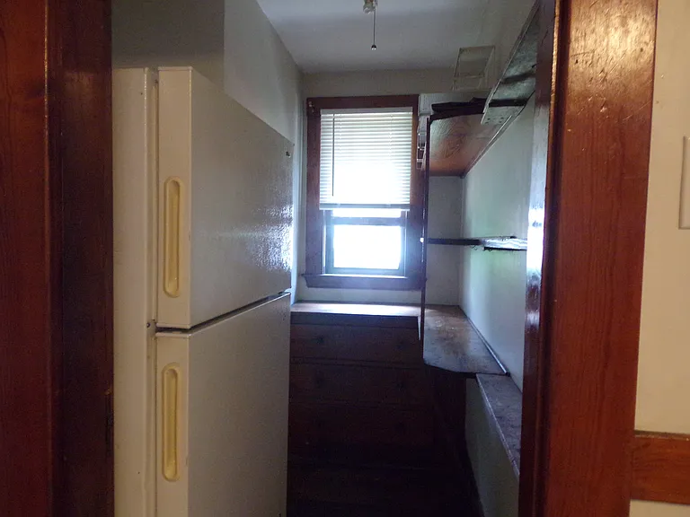 65 Buckley St — Photo 7