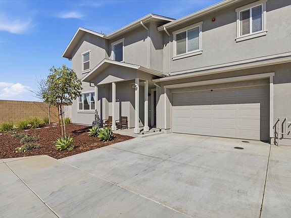 3rd image of 704 Gabilan Dr