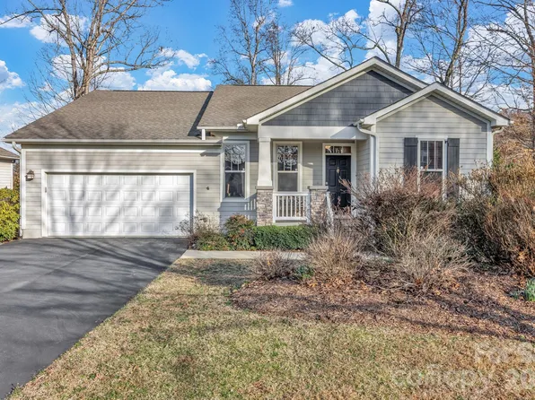 12 Hoolet Ct, Candler, NC 28715