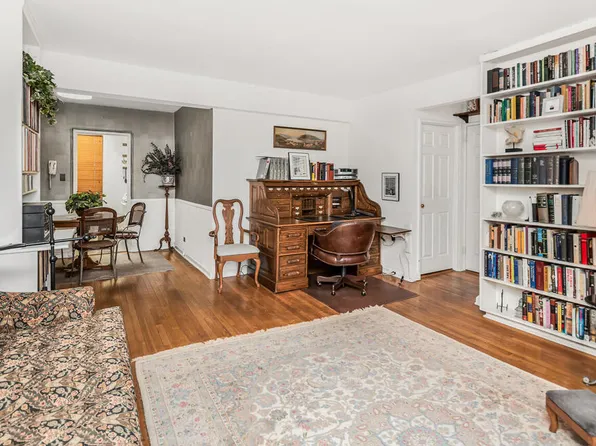 3840 Greystone Avenue 3A image 3 of 14