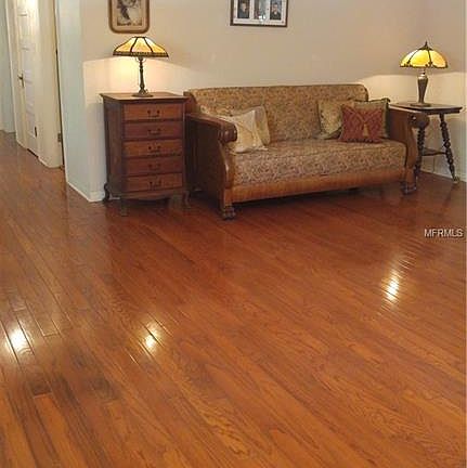 5th image of 3717 8th St N