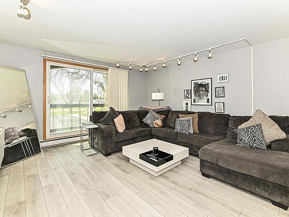 4th image of 11926 West Mill ROAD #4